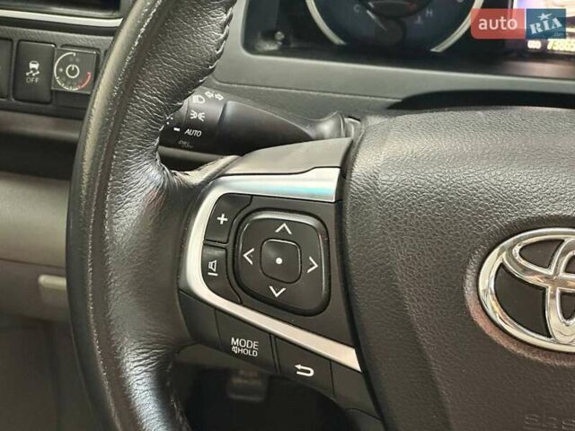 Сірий Тойота Камрі, об'ємом двигуна 2.49 л та пробігом 73 тис. км за 15490 $, фото 28 на Automoto.ua