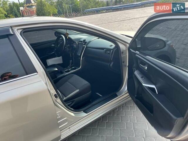 Сірий Тойота Камрі, об'ємом двигуна 2.49 л та пробігом 123 тис. км за 15500 $, фото 4 на Automoto.ua