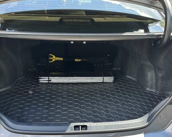 Серый Тойота Камри, объемом двигателя 2.49 л и пробегом 163 тыс. км за 17000 $, фото 7 на Automoto.ua