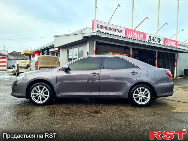 Серый Тойота Камри, объемом двигателя 2.5 л и пробегом 162 тыс. км за 16700 $, фото 4 на Automoto.ua