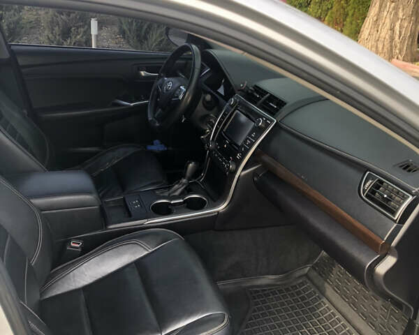 Сірий Тойота Камрі, об'ємом двигуна 2.49 л та пробігом 117 тис. км за 15200 $, фото 4 на Automoto.ua