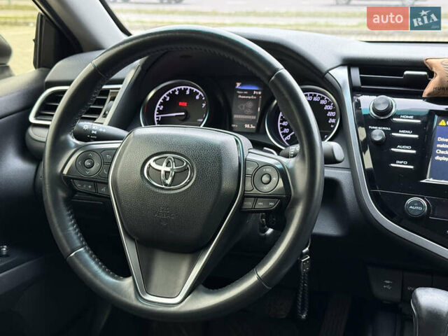 Сірий Тойота Камрі, об'ємом двигуна 2.49 л та пробігом 220 тис. км за 17700 $, фото 33 на Automoto.ua