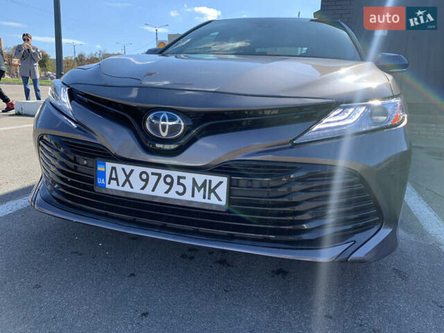 Серый Тойота Камри, объемом двигателя 2.5 л и пробегом 38 тыс. км за 29900 $, фото 7 на Automoto.ua