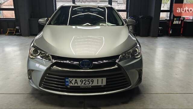 Серый Тойота Камри, объемом двигателя 2.49 л и пробегом 111 тыс. км за 17000 $, фото 2 на Automoto.ua