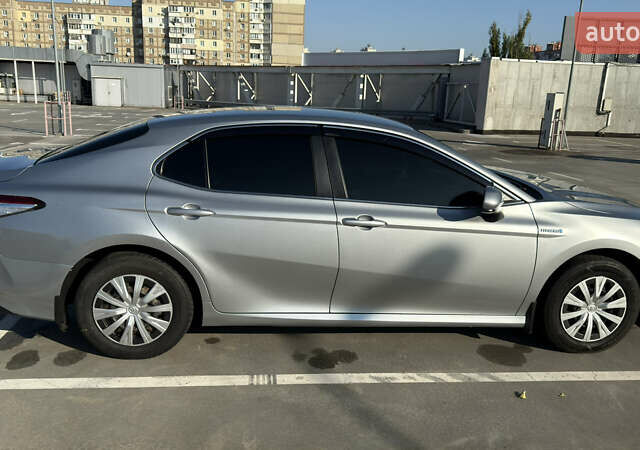 Тойота Камри 2017 в Киеве на Automoto.ua Серый Тойота Камри, объемом двигателя 2.49 л и пробегом 244 тыс. км за 21600 $, фото 16 на Automoto.ua