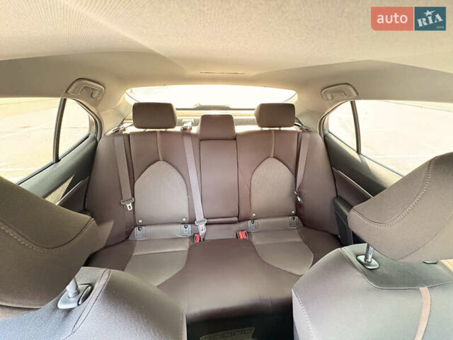 Серый Тойота Камри, объемом двигателя 2.49 л и пробегом 235 тыс. км за 21300 $, фото 22 на Automoto.ua