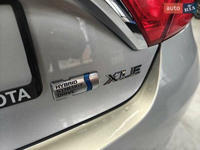 Серый Тойота Камри, объемом двигателя 2.49 л и пробегом 111 тыс. км за 17000 $, фото 12 на Automoto.ua