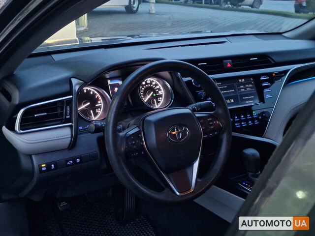 Серый Тойота Камри, объемом двигателя 2.5 л и пробегом 117 тыс. км за 16568 $, фото 31 на Automoto.ua