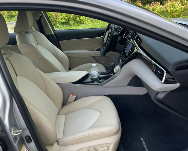 Сірий Тойота Камрі, об'ємом двигуна 2.49 л та пробігом 110 тис. км за 23200 $, фото 8 на Automoto.ua