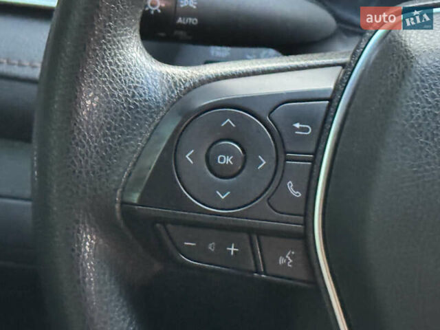 Тойота Камри 2017 в Одессе на Automoto.ua Серый Тойота Камри, объемом двигателя 2.49 л и пробегом 116 тыс. км за 16500 $, фото 43 на Automoto.ua