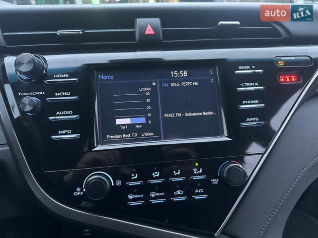 Серый Тойота Камри, объемом двигателя 2.49 л и пробегом 194 тыс. км за 16900 $, фото 21 на Automoto.ua