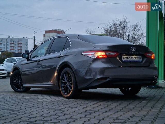 Сірий Тойота Камрі, об'ємом двигуна 2.49 л та пробігом 117 тис. км за 16678 $, фото 5 на Automoto.ua
