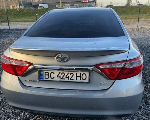 Серый Тойота Камри, объемом двигателя 2.49 л и пробегом 268 тыс. км за 12499 $, фото 8 на Automoto.ua