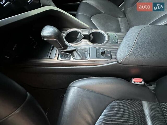 Серый Тойота Камри, объемом двигателя 2.49 л и пробегом 106 тыс. км за 24500 $, фото 47 на Automoto.ua