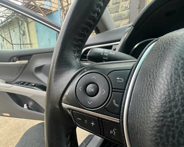 Серый Тойота Камри, объемом двигателя 2.49 л и пробегом 77 тыс. км за 22700 $, фото 40 на Automoto.ua