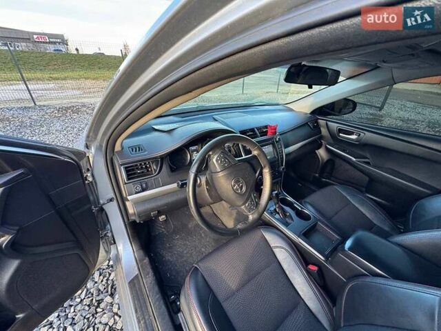 Серый Тойота Камри, объемом двигателя 2.49 л и пробегом 268 тыс. км за 12499 $, фото 16 на Automoto.ua