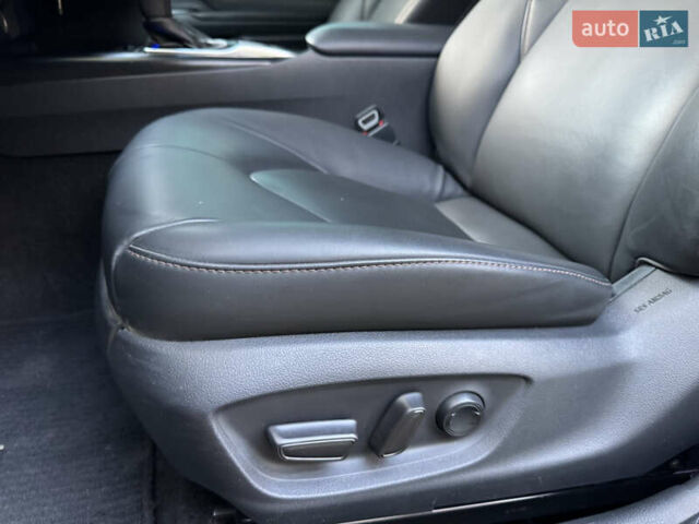 Тойота Камри 2017 в Одессе на Automoto.ua Серый Тойота Камри, объемом двигателя 2.49 л и пробегом 116 тыс. км за 16500 $, фото 26 на Automoto.ua