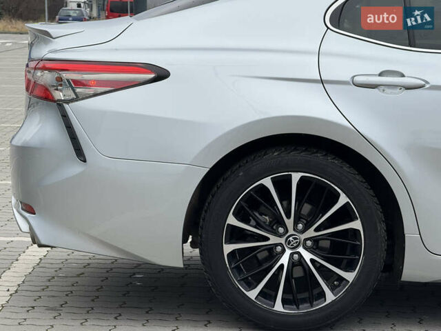 Сірий Тойота Камрі, об'ємом двигуна 2.49 л та пробігом 220 тис. км за 17700 $, фото 14 на Automoto.ua