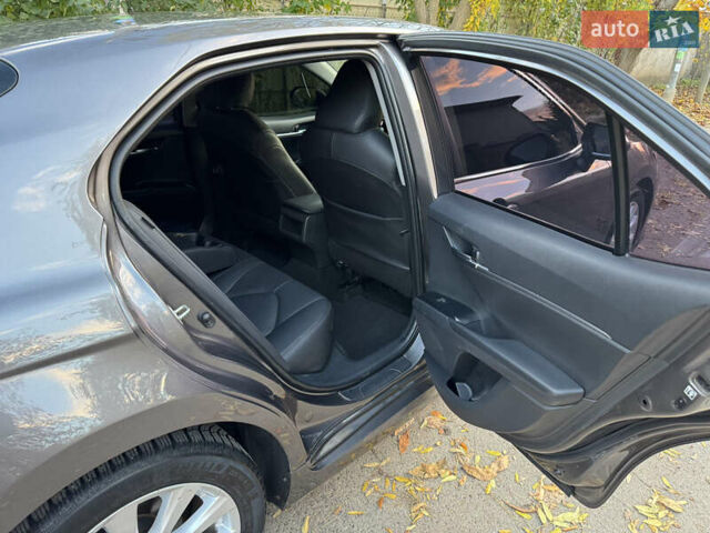 Тойота Камри 2017 в Одессе на Automoto.ua Серый Тойота Камри, объемом двигателя 2.49 л и пробегом 116 тыс. км за 16500 $, фото 36 на Automoto.ua