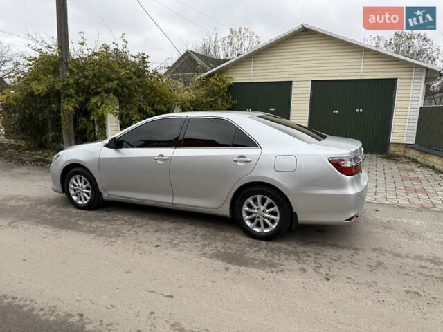 Серый Тойота Камри, объемом двигателя 2.49 л и пробегом 161 тыс. км за 16900 $, фото 1 на Automoto.ua