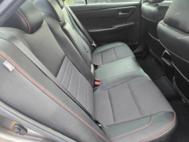 Серый Тойота Камри, объемом двигателя 2.5 л и пробегом 55 тыс. км за 11000 $, фото 9 на Automoto.ua