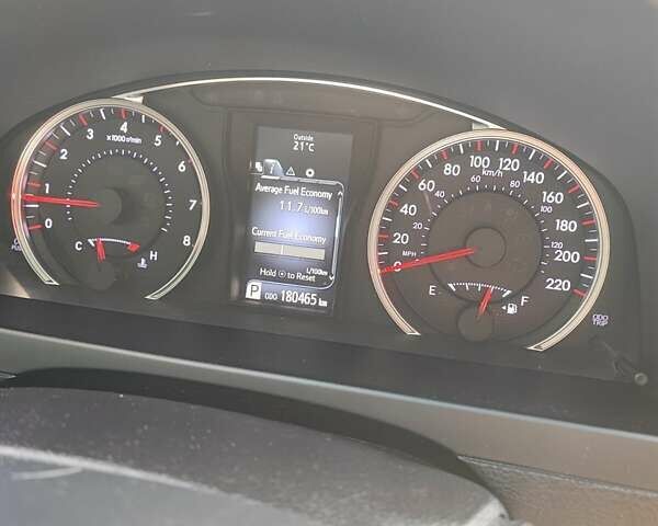 Сірий Тойота Камрі, об'ємом двигуна 2.49 л та пробігом 180 тис. км за 16300 $, фото 2 на Automoto.ua