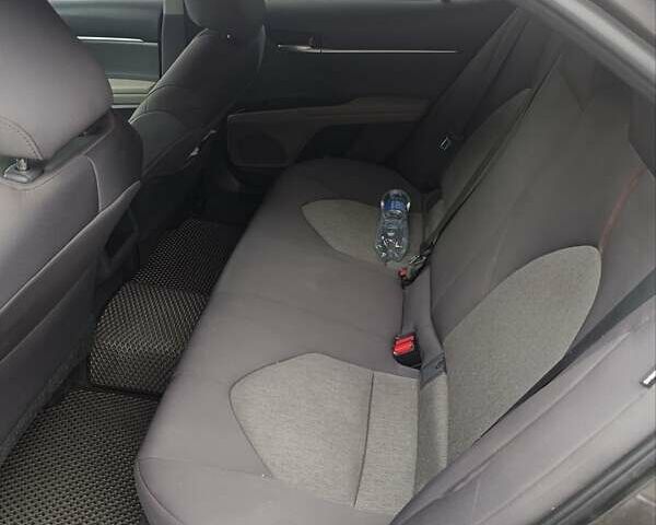 Серый Тойота Камри, объемом двигателя 2.49 л и пробегом 140 тыс. км за 18200 $, фото 7 на Automoto.ua