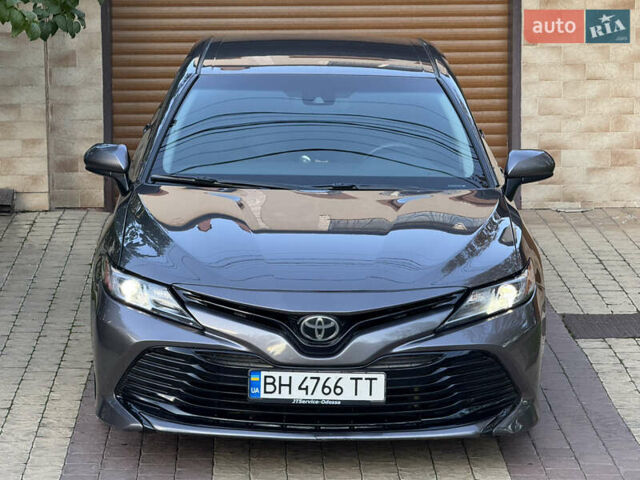 Тойота Камри 2017 в Одессе на Automoto.ua Серый Тойота Камри, объемом двигателя 2.49 л и пробегом 116 тыс. км за 16500 $, фото 4 на Automoto.ua
