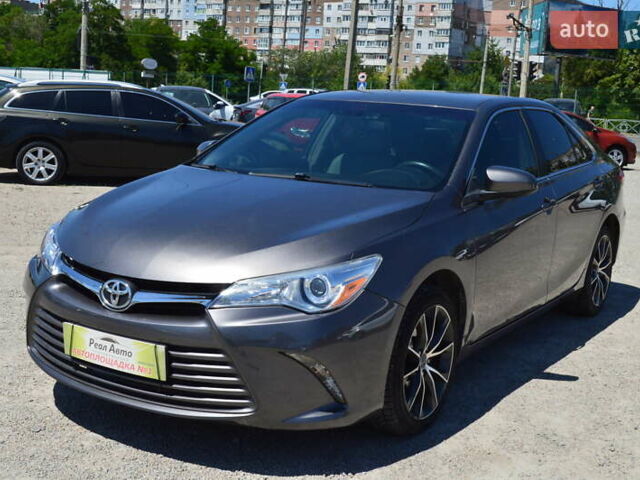 Серый Тойота Камри, объемом двигателя 2.49 л и пробегом 139 тыс. км за 14550 $, фото 3 на Automoto.ua