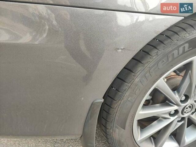 Сірий Тойота Камрі, об'ємом двигуна 2.49 л та пробігом 180 тис. км за 16300 $, фото 8 на Automoto.ua