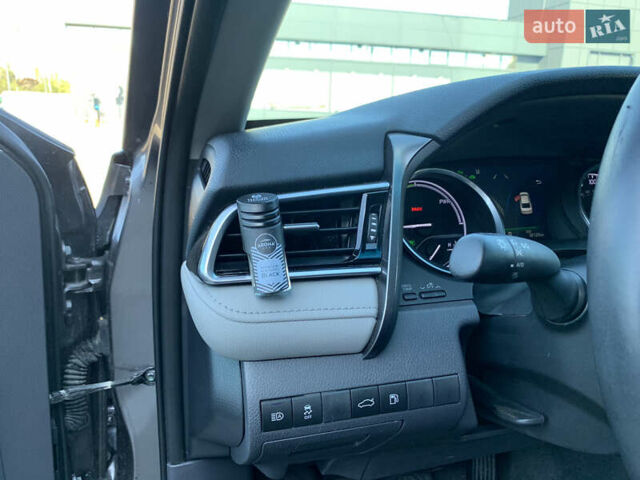 Серый Тойота Камри, объемом двигателя 2.5 л и пробегом 38 тыс. км за 29900 $, фото 20 на Automoto.ua