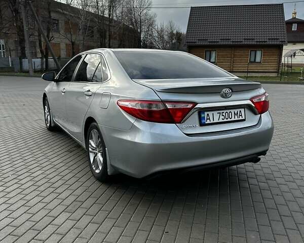 Сірий Тойота Камрі, об'ємом двигуна 2.49 л та пробігом 172 тис. км за 14600 $, фото 8 на Automoto.ua