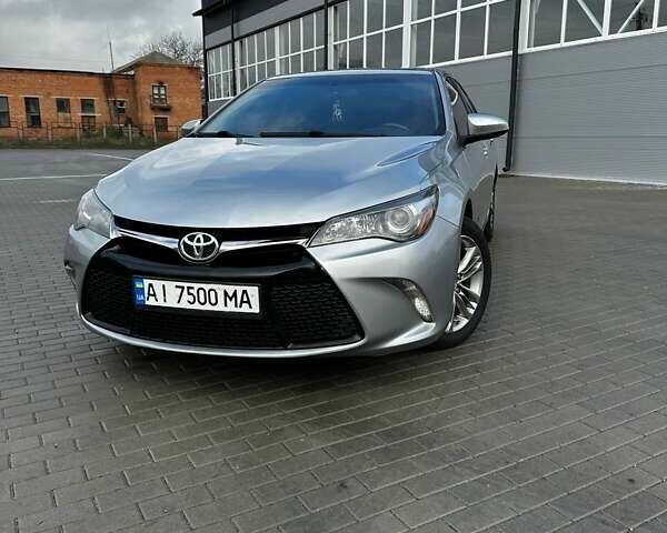 Сірий Тойота Камрі, об'ємом двигуна 2.49 л та пробігом 172 тис. км за 14600 $, фото 2 на Automoto.ua