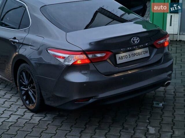 Сірий Тойота Камрі, об'ємом двигуна 2.49 л та пробігом 117 тис. км за 16678 $, фото 9 на Automoto.ua