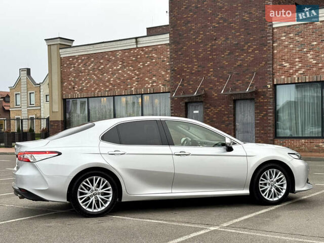 Сірий Тойота Камрі, об'ємом двигуна 2.49 л та пробігом 152 тис. км за 20999 $, фото 18 на Automoto.ua