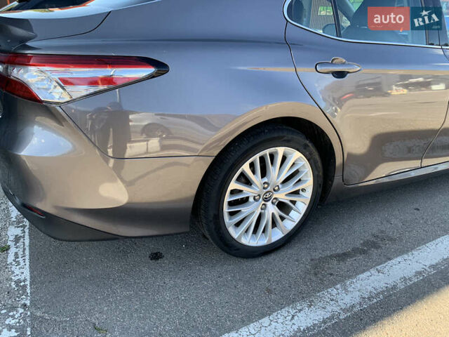 Серый Тойота Камри, объемом двигателя 2.5 л и пробегом 38 тыс. км за 29900 $, фото 12 на Automoto.ua