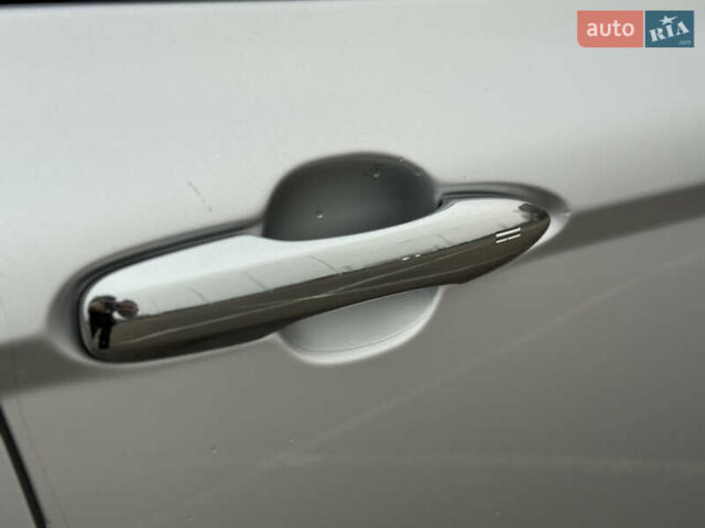 Сірий Тойота Камрі, об'ємом двигуна 2.49 л та пробігом 152 тис. км за 20999 $, фото 24 на Automoto.ua