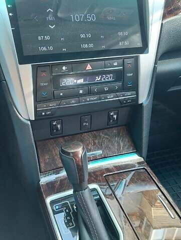 Серый Тойота Камри, объемом двигателя 2.5 л и пробегом 105 тыс. км за 21800 $, фото 27 на Automoto.ua