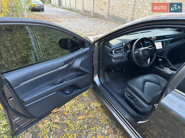 Тойота Камри 2017 в Одессе на Automoto.ua Серый Тойота Камри, объемом двигателя 2.49 л и пробегом 116 тыс. км за 16500 $, фото 22 на Automoto.ua