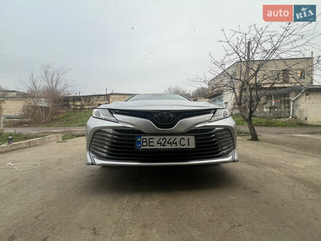 Серый Тойота Камри, объемом двигателя 2.49 л и пробегом 77 тыс. км за 22700 $, фото 6 на Automoto.ua