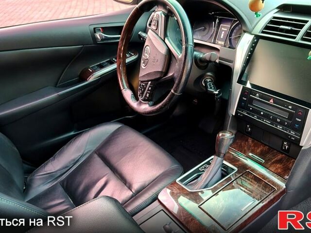 Серый Тойота Камри, объемом двигателя 2.5 л и пробегом 112 тыс. км за 17500 $, фото 5 на Automoto.ua