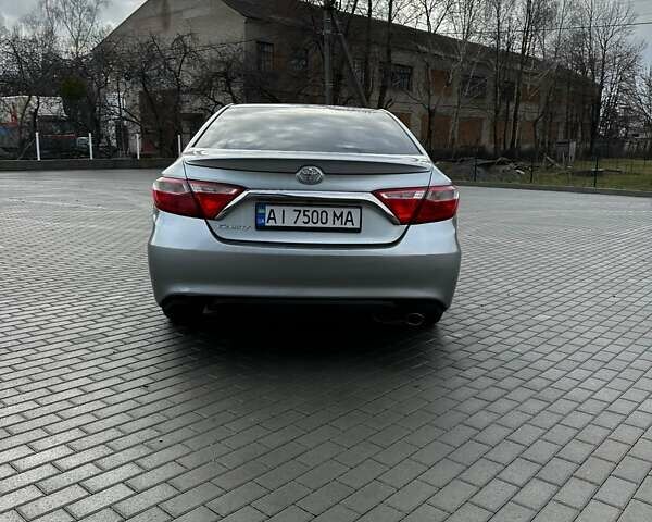 Сірий Тойота Камрі, об'ємом двигуна 2.49 л та пробігом 172 тис. км за 14600 $, фото 10 на Automoto.ua