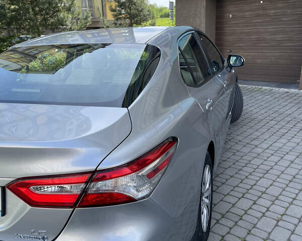 Сірий Тойота Камрі, об'ємом двигуна 2.49 л та пробігом 110 тис. км за 23200 $, фото 5 на Automoto.ua