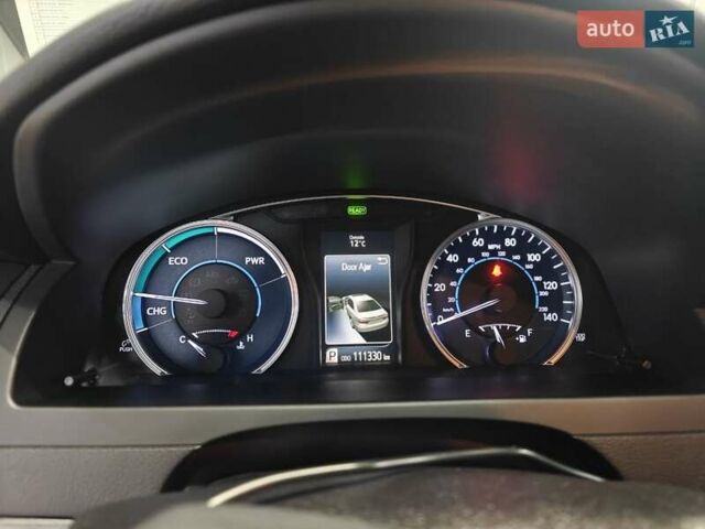Серый Тойота Камри, объемом двигателя 2.49 л и пробегом 111 тыс. км за 17000 $, фото 21 на Automoto.ua