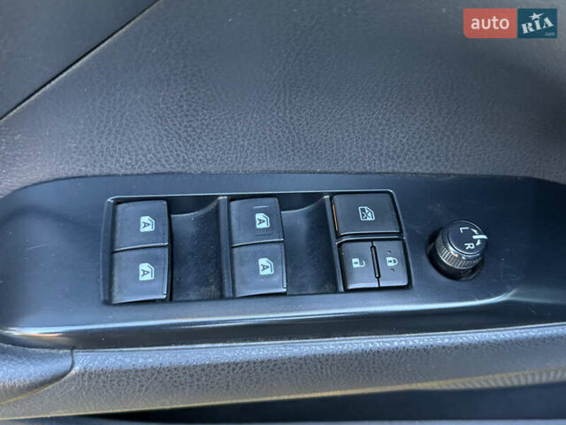 Тойота Камри 2017 в Одессе на Automoto.ua Серый Тойота Камри, объемом двигателя 2.49 л и пробегом 116 тыс. км за 16500 $, фото 24 на Automoto.ua