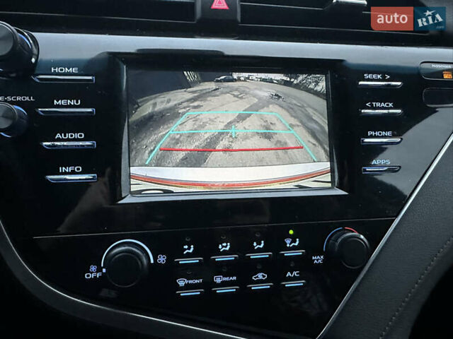 Серый Тойота Камри, объемом двигателя 2.49 л и пробегом 194 тыс. км за 16900 $, фото 23 на Automoto.ua