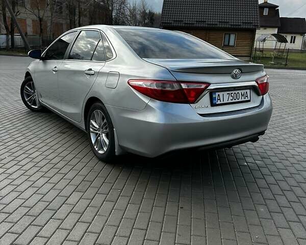 Сірий Тойота Камрі, об'ємом двигуна 2.49 л та пробігом 172 тис. км за 14600 $, фото 1 на Automoto.ua
