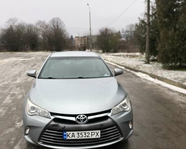 Сірий Тойота Камрі, об'ємом двигуна 2.49 л та пробігом 92 тис. км за 15000 $, фото 1 на Automoto.ua