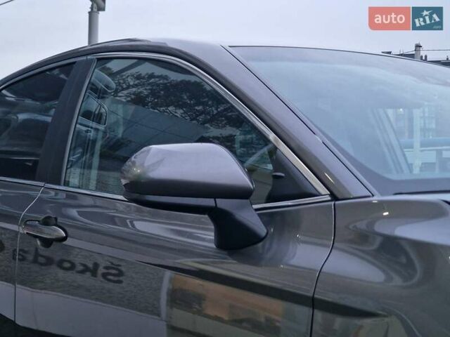 Сірий Тойота Камрі, об'ємом двигуна 2.49 л та пробігом 117 тис. км за 16678 $, фото 13 на Automoto.ua