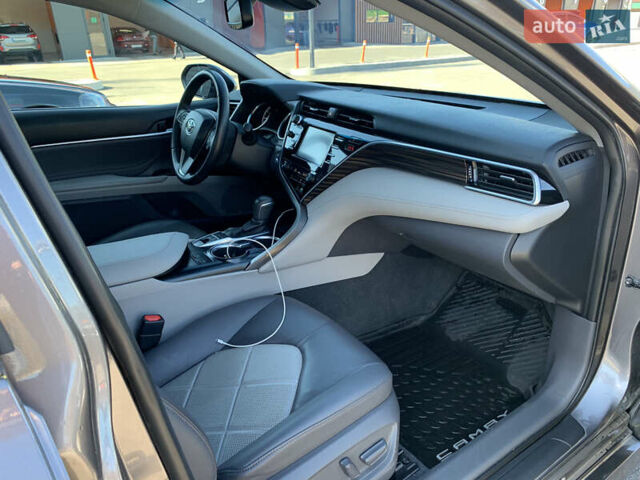 Серый Тойота Камри, объемом двигателя 2.5 л и пробегом 38 тыс. км за 29900 $, фото 13 на Automoto.ua